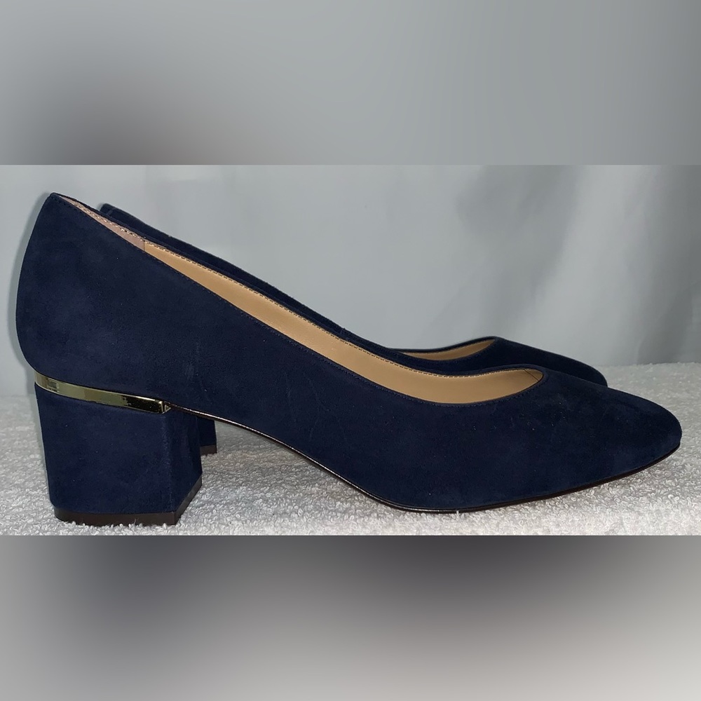 Talbots Isa Indigo Blue With Gold Accents Round Toe Block Pump Heels Size 9 1/2